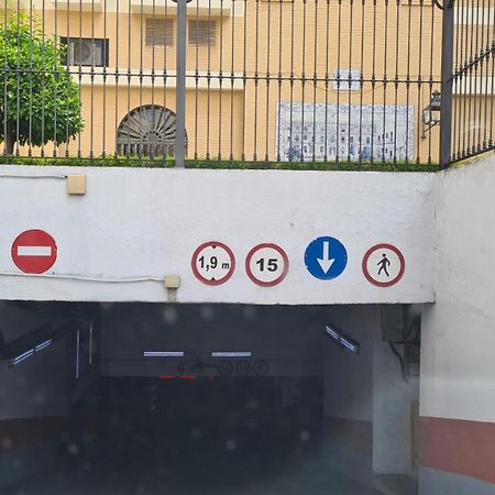 Luxury Apartment Penuelas Free Parking Sevilha Exterior foto