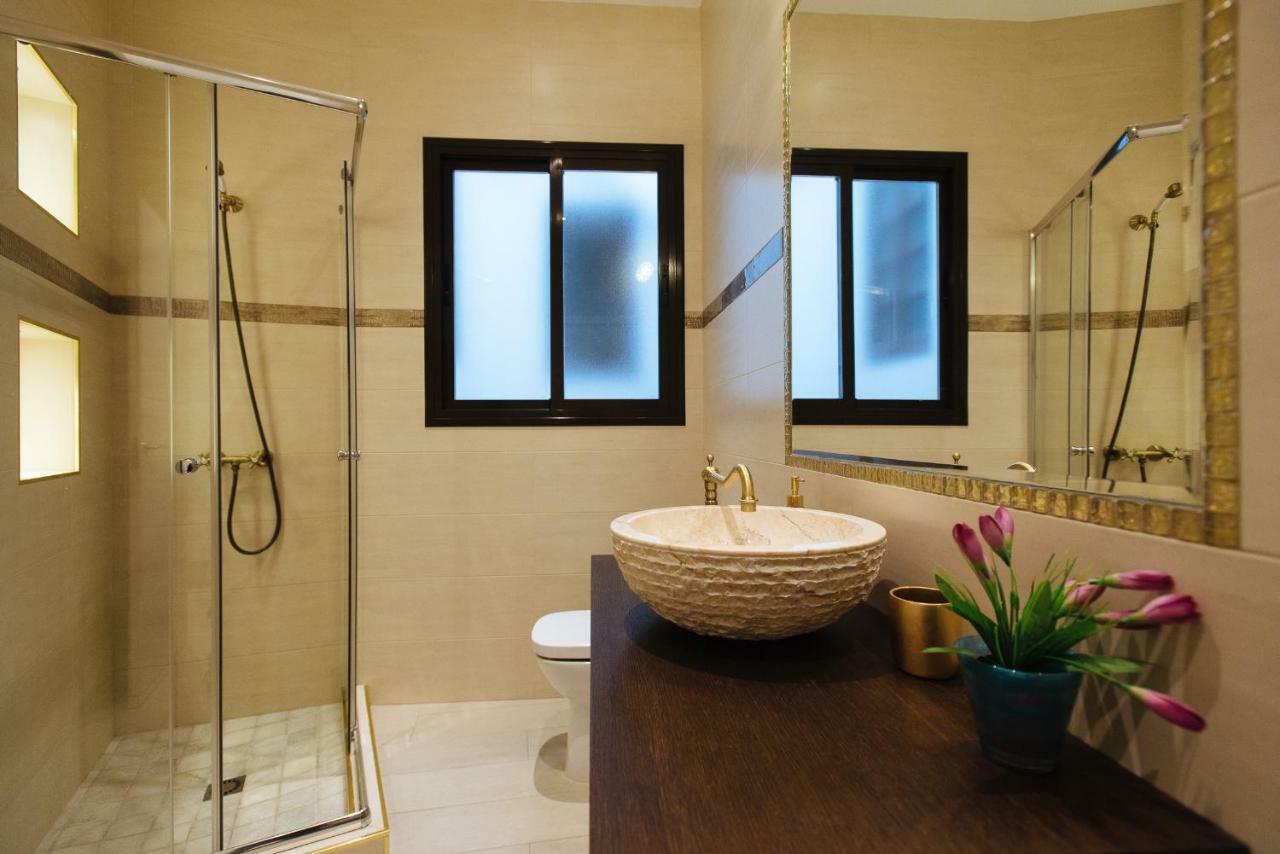 Luxury Apartment Penuelas Free Parking Sevilha Exterior foto