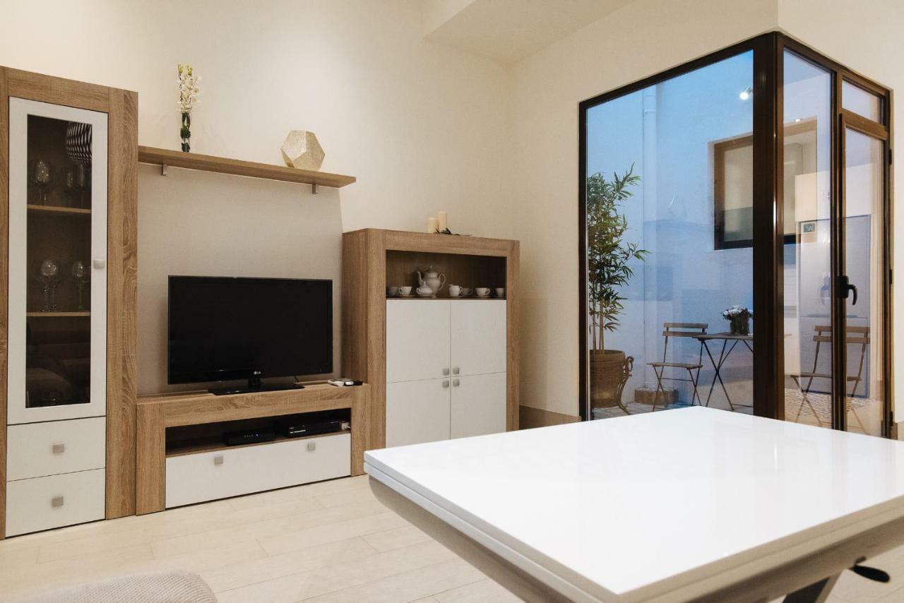 Luxury Apartment Penuelas Free Parking Sevilha Exterior foto