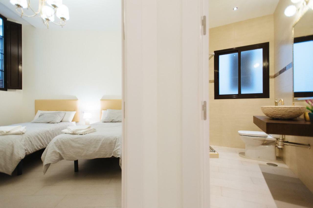 Luxury Apartment Penuelas Free Parking Sevilha Exterior foto