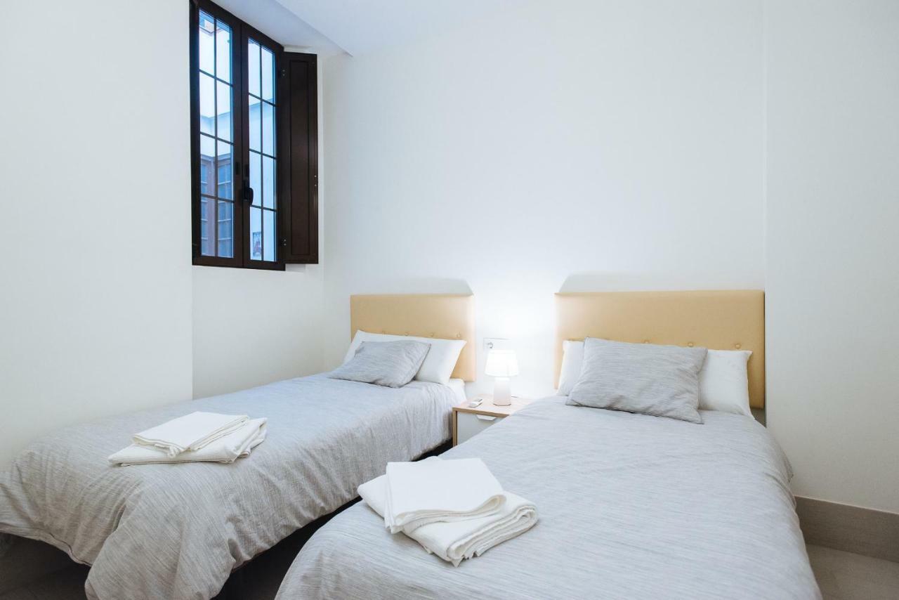 Luxury Apartment Penuelas Free Parking Sevilha Exterior foto