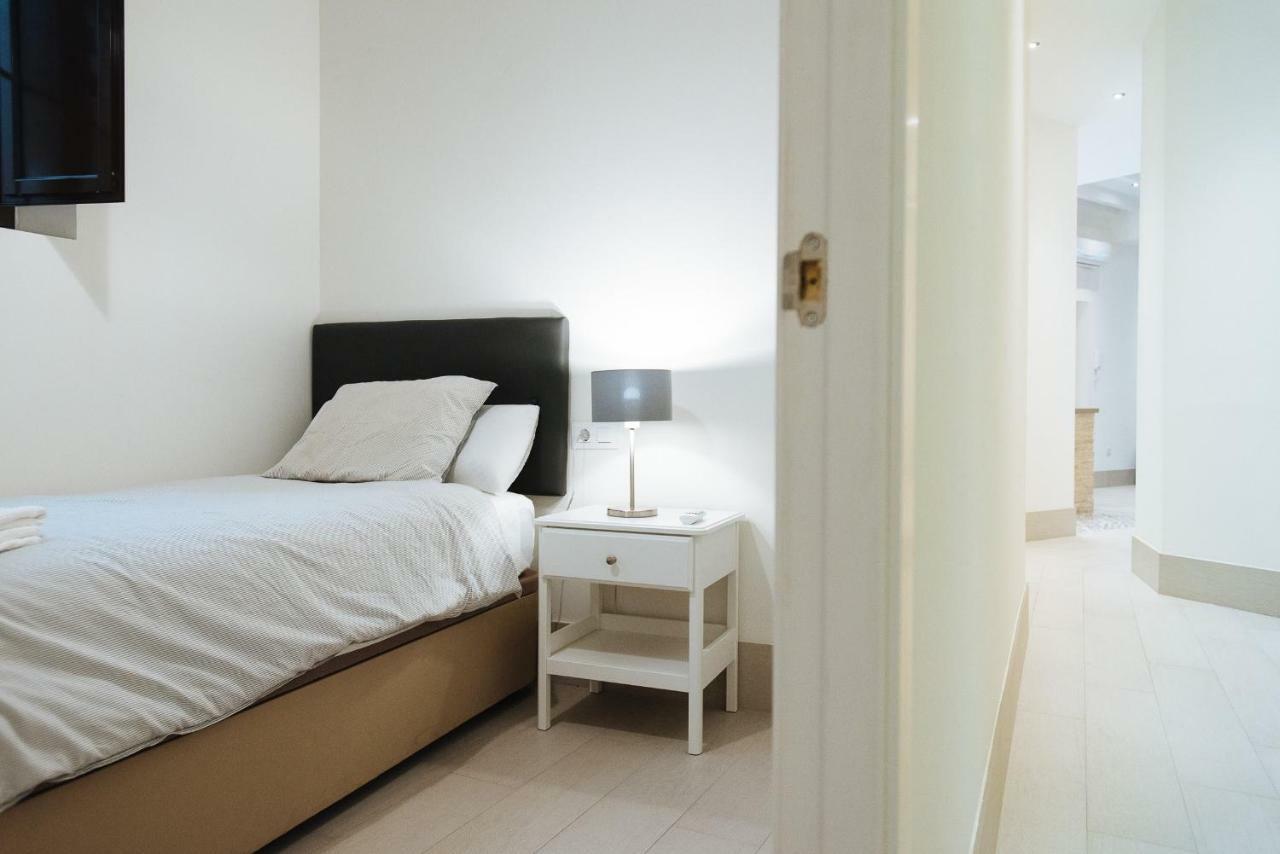 Luxury Apartment Penuelas Free Parking Sevilha Exterior foto