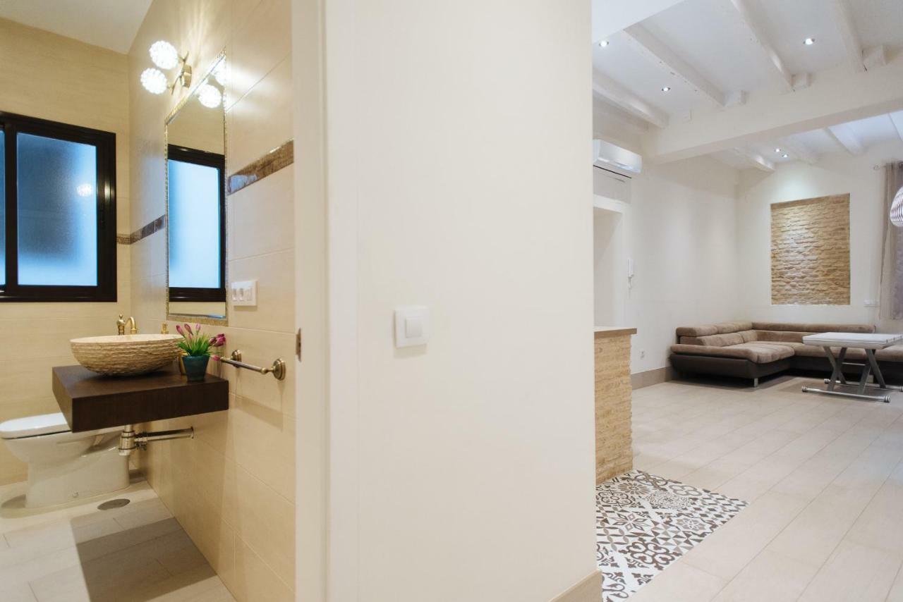 Luxury Apartment Penuelas Free Parking Sevilha Exterior foto